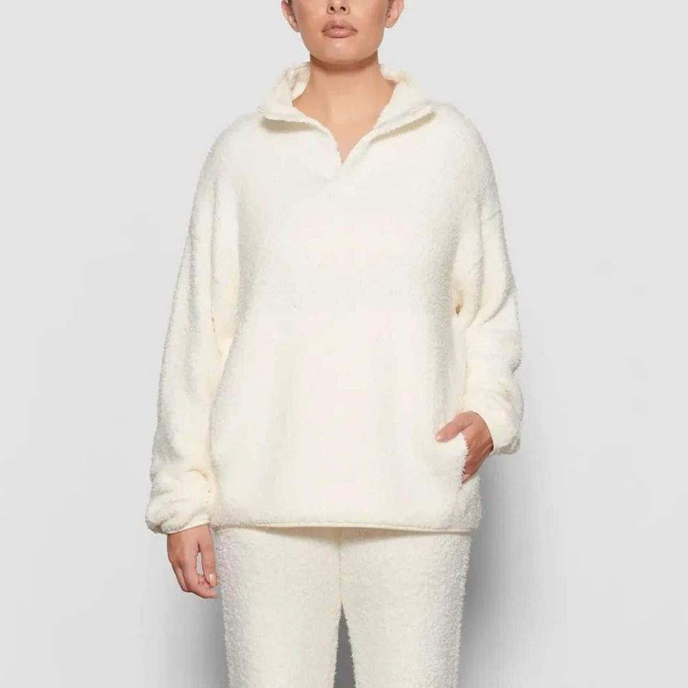 NWOT SKIMS Cozy Knit Pullover in Bone Size Large